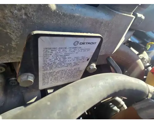 Detroit DD13 Engine Assembly