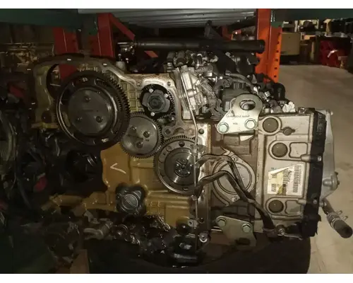 Detroit DD13 Engine Assembly