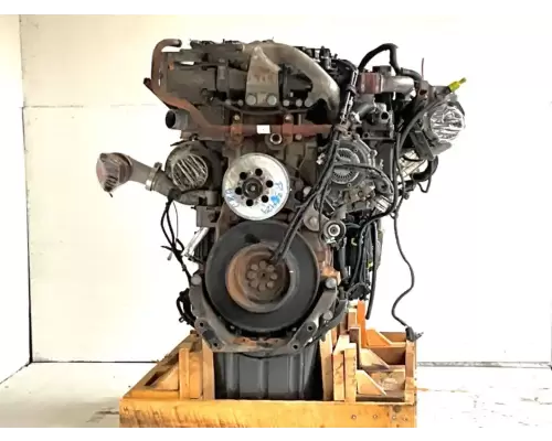 Detroit DD13 Engine Assembly