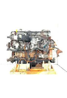 Detroit DD13 Engine Assembly