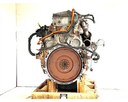 Detroit DD13 Engine Assembly