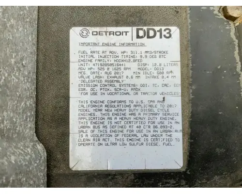 Detroit DD13 Engine Assembly
