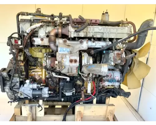 Detroit DD13 Engine Assembly