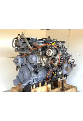 Detroit DD13 Engine Assembly