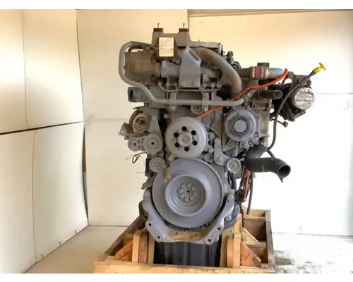Detroit DD13 Engine Assembly