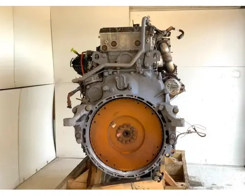 Detroit DD13 Engine Assembly