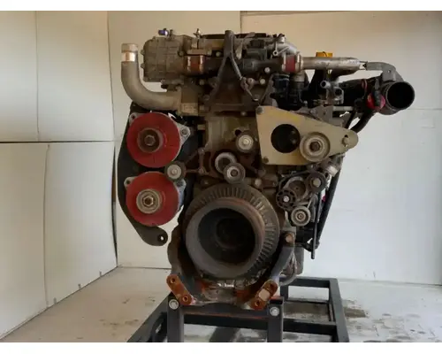Detroit DD13 Engine Assembly