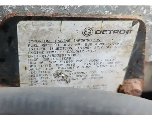 Detroit DD13 Engine Assembly