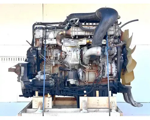 Detroit DD13 Engine Assembly