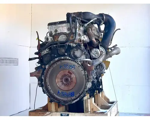 Detroit DD13 Engine Assembly