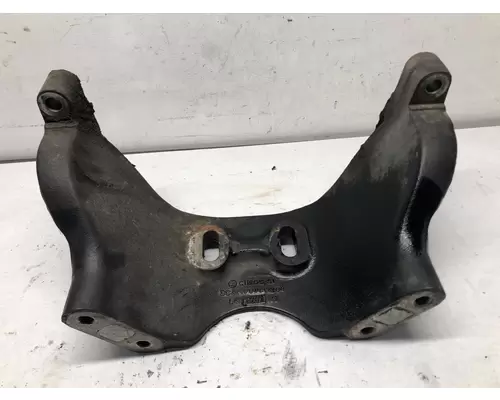 Detroit DD13 Engine Mounts