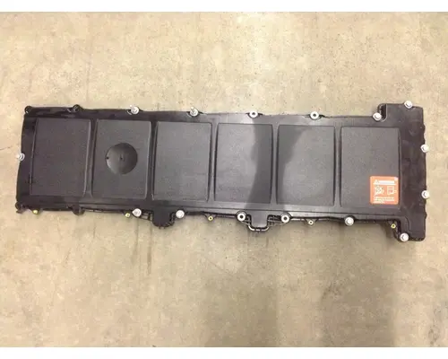 Detroit DD13 Engine Valve Cover