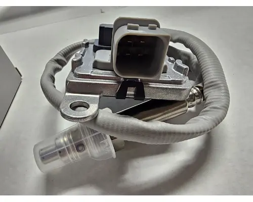 Detroit DD13 Exhaust Assembly