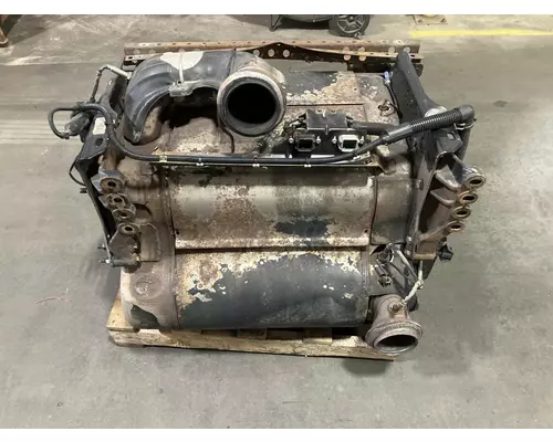 Detroit DD13 Exhaust DPF Assembly