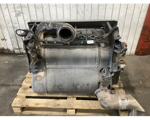 Detroit DD13 Exhaust DPF Assembly