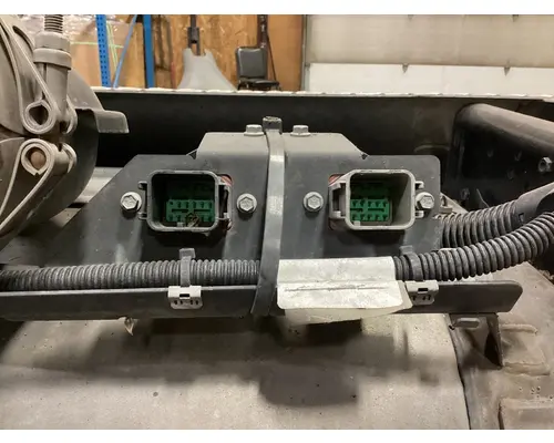 Detroit DD13 Exhaust DPF Assembly