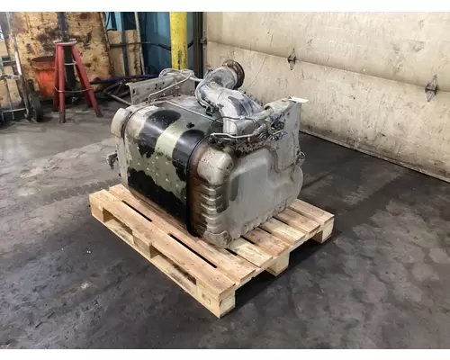 Detroit DD13 Exhaust DPF Assembly