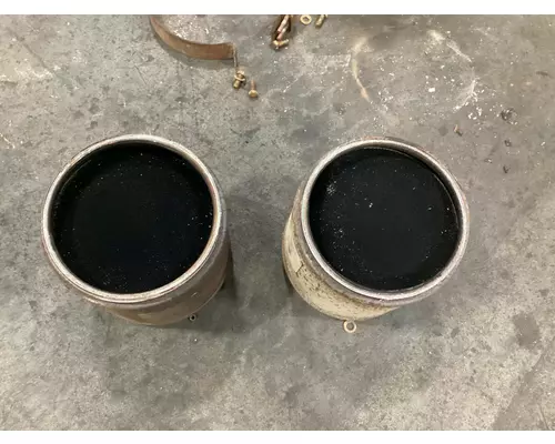 Detroit DD13 Exhaust DPF Assembly