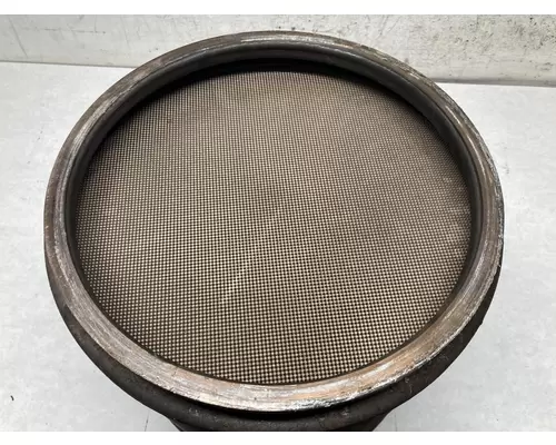 Detroit DD13 Exhaust DPF Assembly