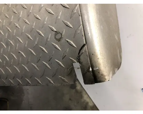 Detroit DD13 Exhaust DPF Assembly