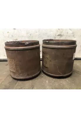 Detroit DD13 Exhaust DPF Assembly