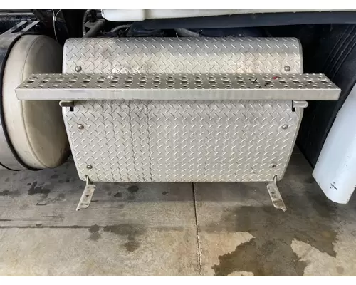 Detroit DD13 Exhaust DPF Assembly