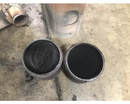 Detroit DD13 Exhaust DPF Filter