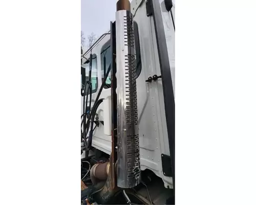 Detroit DD13 Muffler Shield