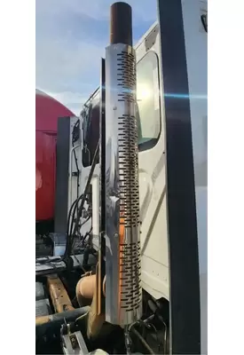 Detroit DD13 Muffler Shield