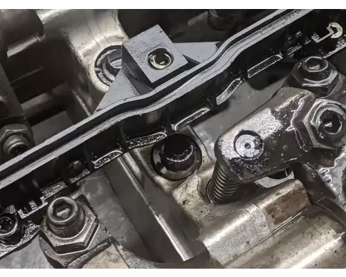 Detroit DD13 Rocker Arm