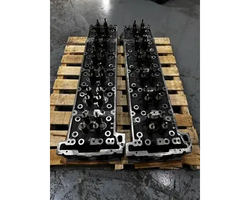Detroit DD15 / DD16 Cylinder Head
