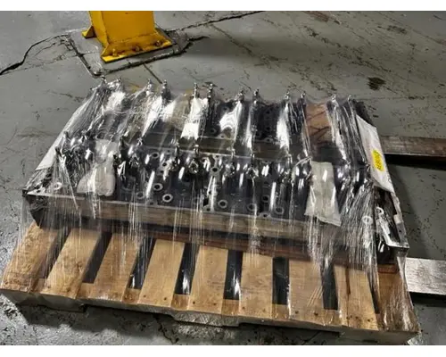 Detroit DD15 / DD16 Cylinder Head