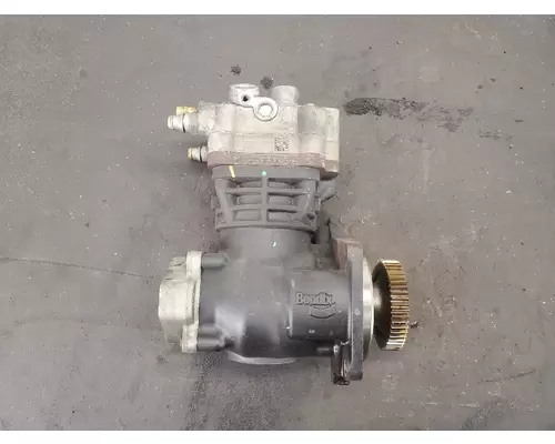 Detroit DD15 Air Compressor