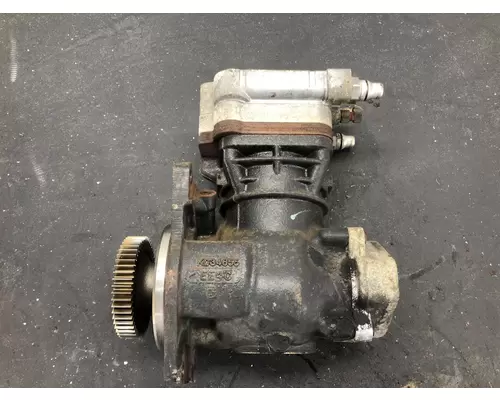 Detroit DD15 Air Compressor