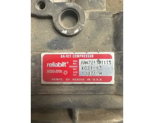 Detroit DD15 Air Compressor