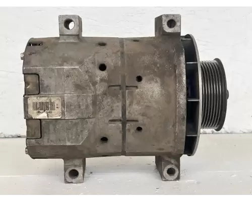 Detroit DD15 Alternator