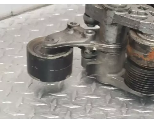 Detroit DD15 Belt Tensioner