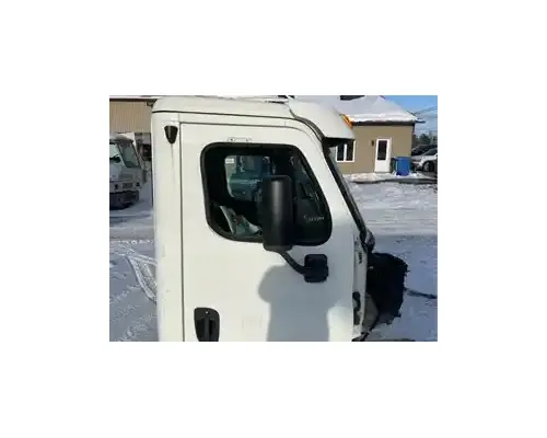 Detroit DD15 Cab