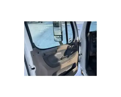 Detroit DD15 Cab