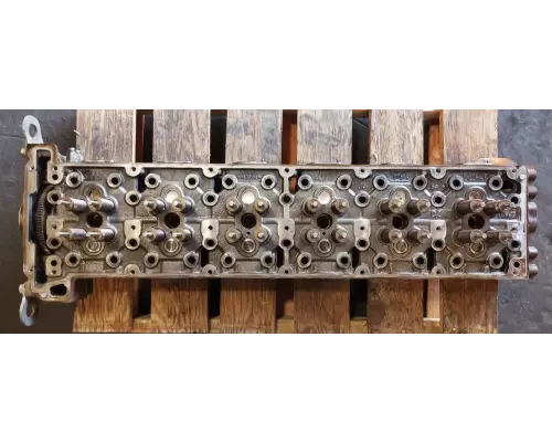 Detroit DD15 Cylinder Head