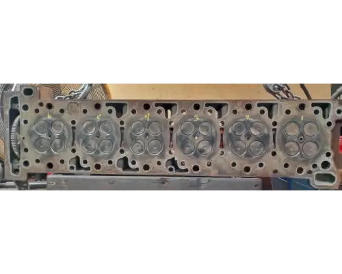 Detroit DD15 Cylinder Head