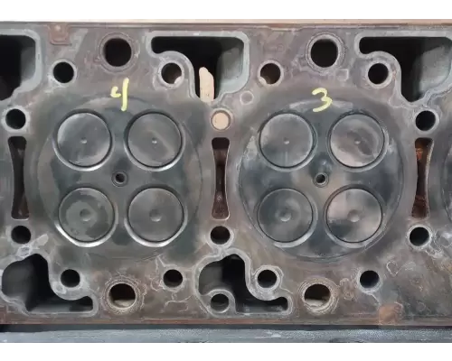 Detroit DD15 Cylinder Head