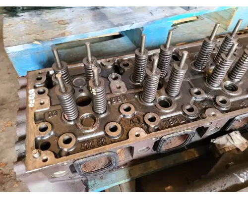 Detroit DD15 Cylinder Head