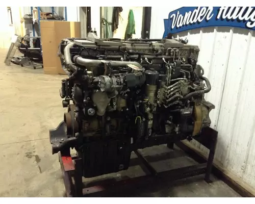 Detroit DD15 Engine Assembly