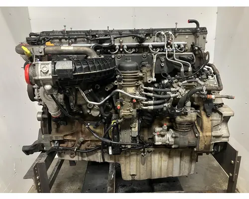 Detroit DD15 Engine Assembly