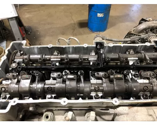 Detroit DD15 Engine Assembly