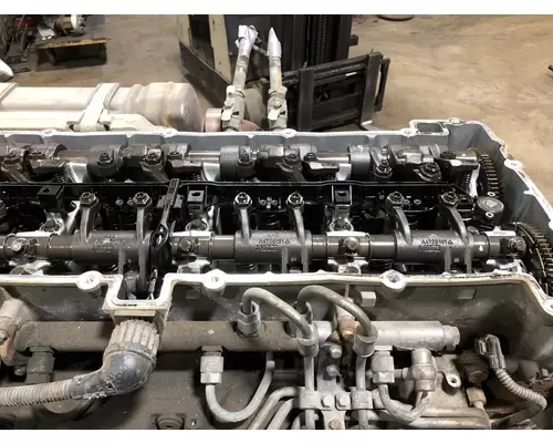 Detroit DD15 Engine Assembly