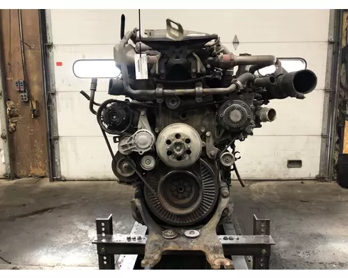 Detroit DD15 Engine Assembly