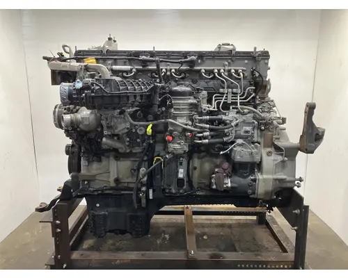 Detroit DD15 Engine Assembly