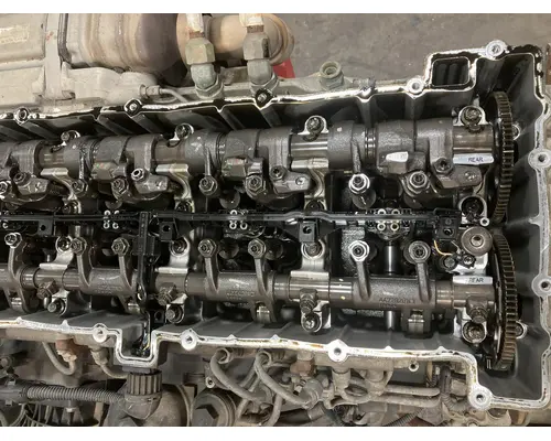 Detroit DD15 Engine Assembly